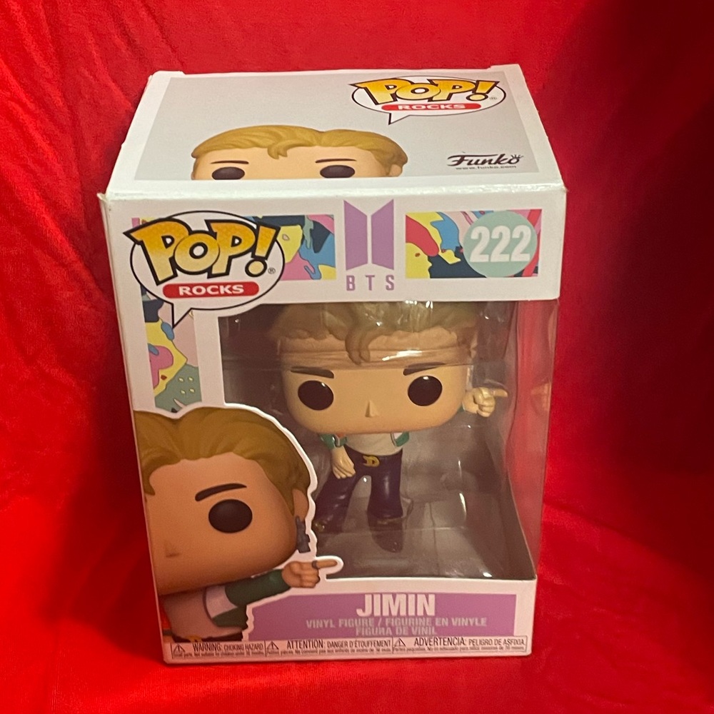 I’m selling a Funko pop BTS “Dynamite” Jimin version